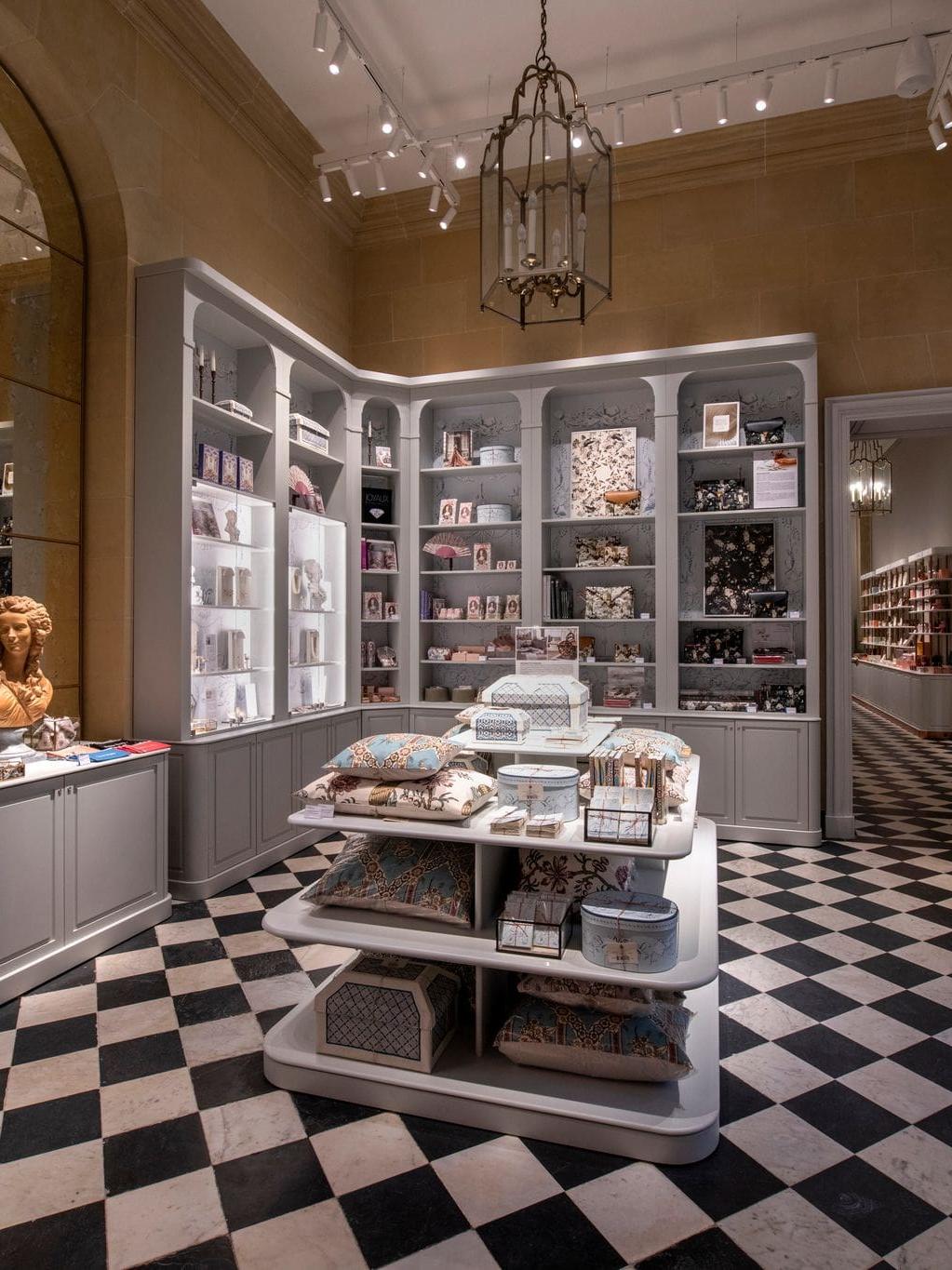 Librairie-boutique de la cour carrée, Château de Versailles