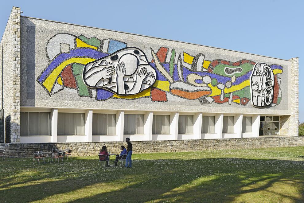 Façade sud du musée Fernand Léger